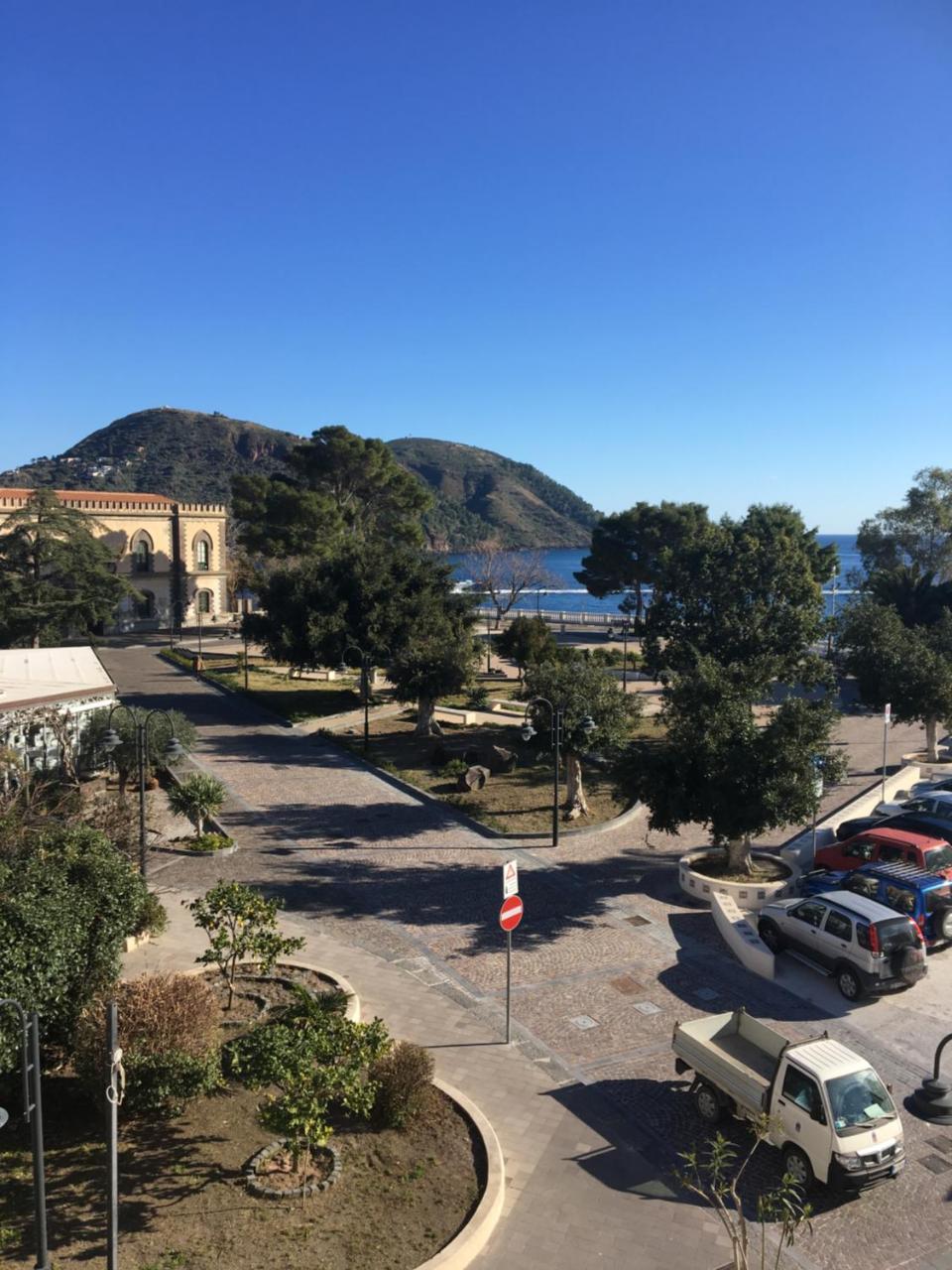 B&B Il Castello ลีปารี ภายนอก รูปภาพ